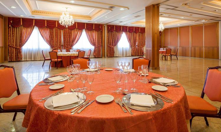 Sala Emérita Hotel Ilunion Las Lomas Merida Sala Emérita Hotel Ilunion Las Lomas Merida